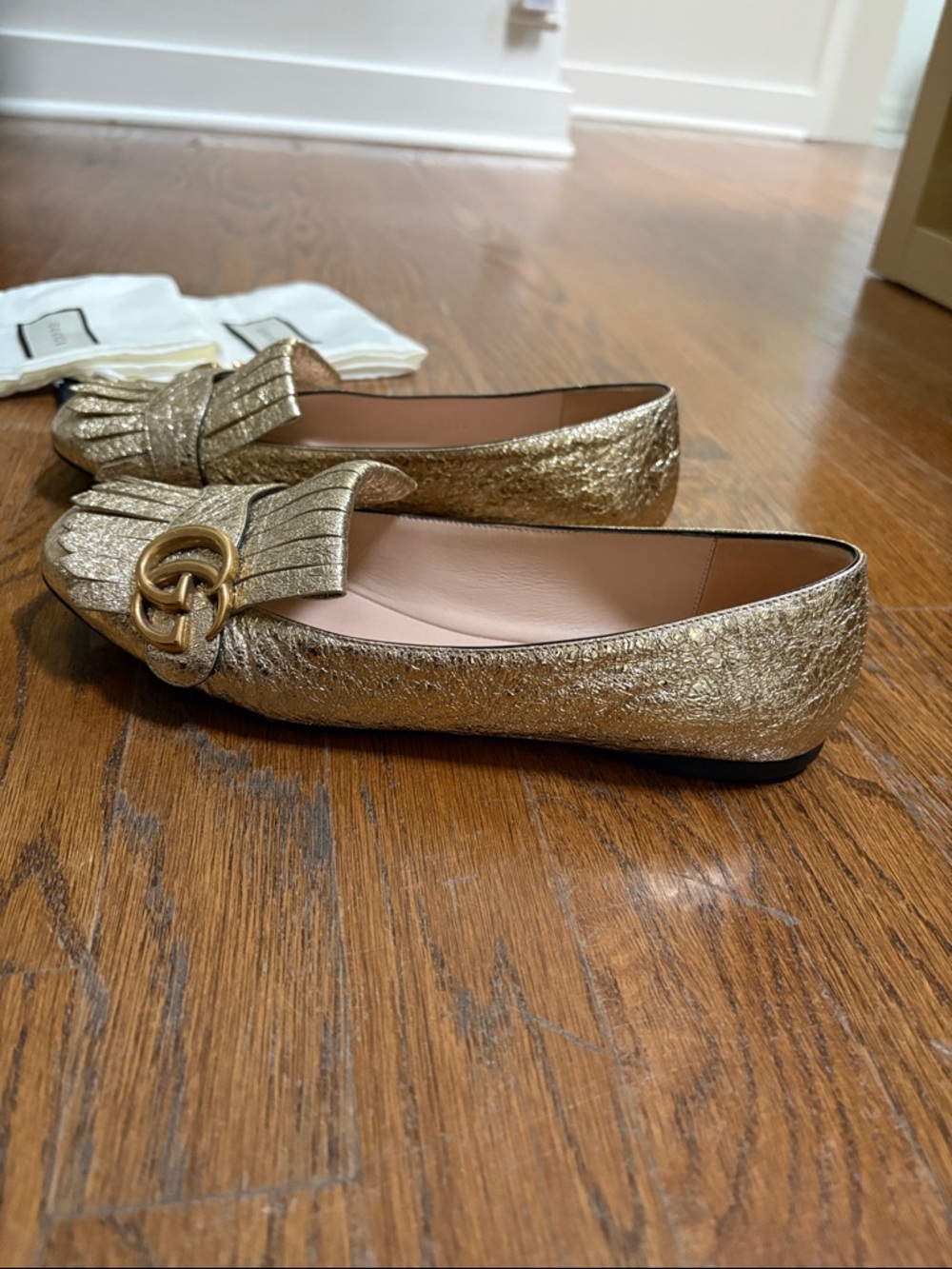 Gucci Marmont gold loafers, size 8 - Picture 3 of 6